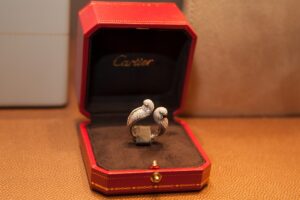 Anello Cartier autentico